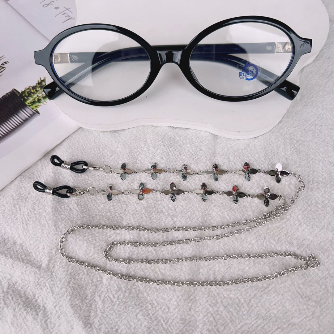 Fashionable Chain Eyewear Retainer Kalsten