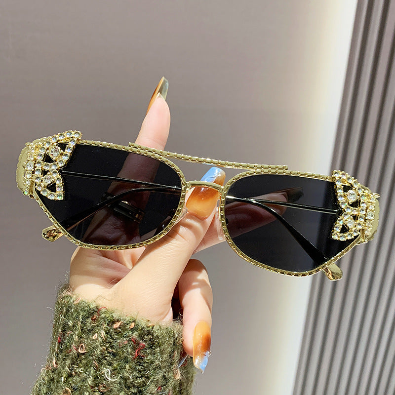 Women's Luxury Sunglasses with Elegant Butterfly Detail Kalsten