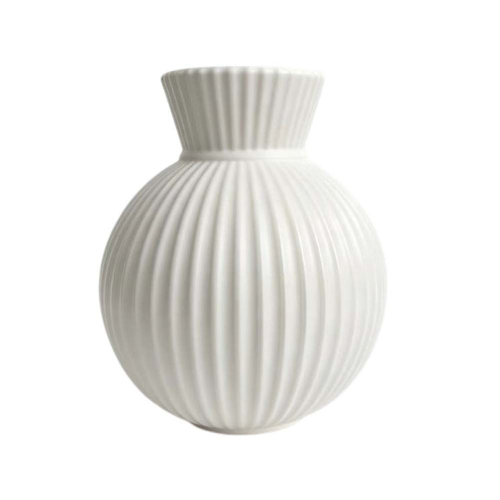 Elegant Ribbed Ceramic Vase Kalsten