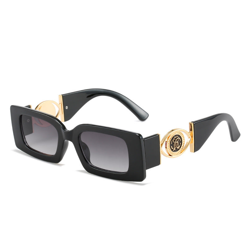 Fashion-Forward Bold Square Sunglasses Kalsten