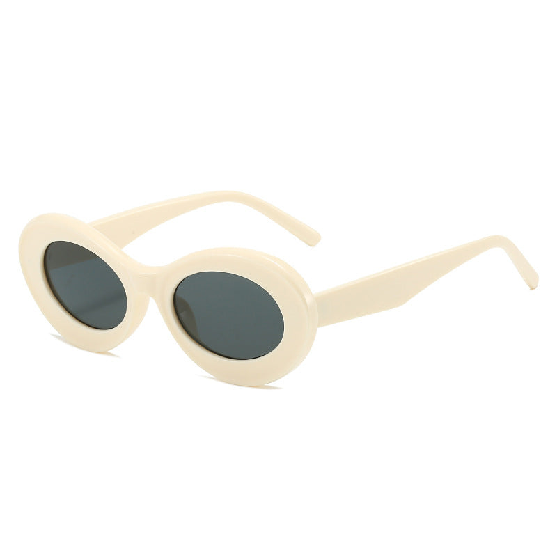 Ladies fashionable sunglasses in oval design Kalsten