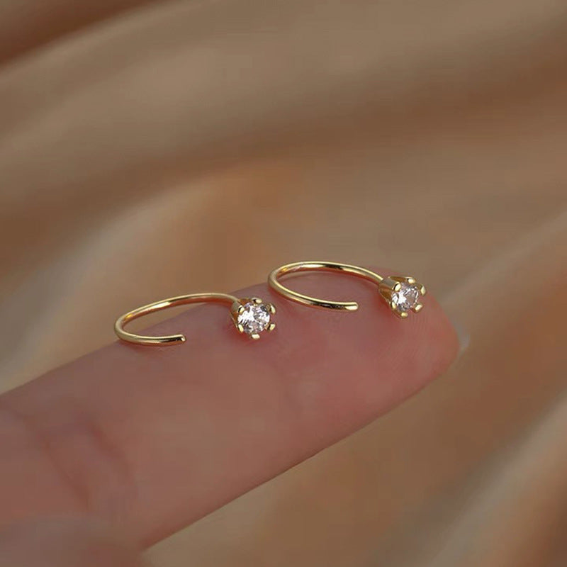Sparkling and Elegant Stud Earrings Kalsten