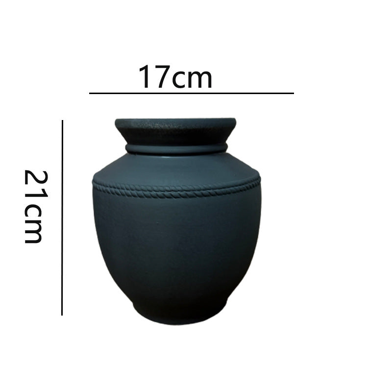 Handmade Clay Vase Kalsten