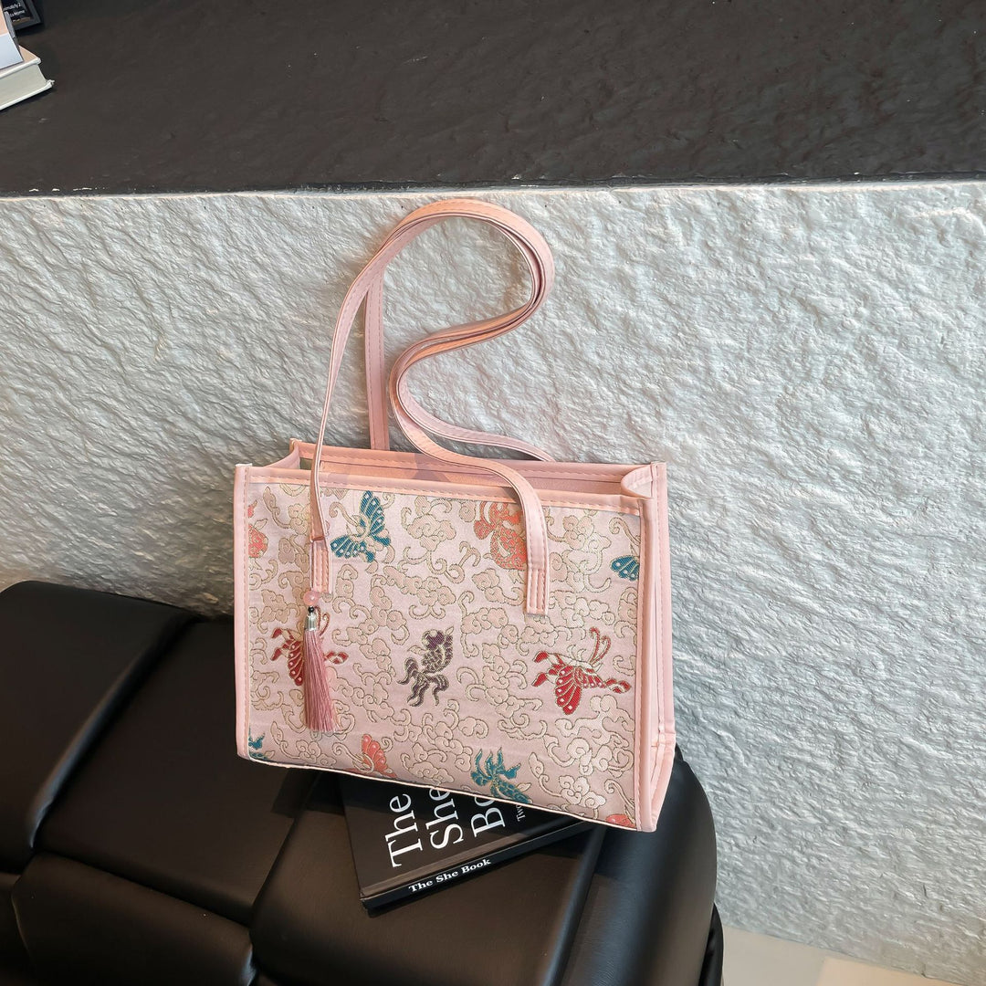 Embroidered Butterfly Pattern Handbag Kalsten