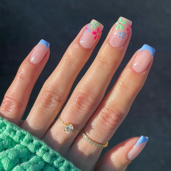 Artificial nail set with colorful flowers and creative French design Kalsten