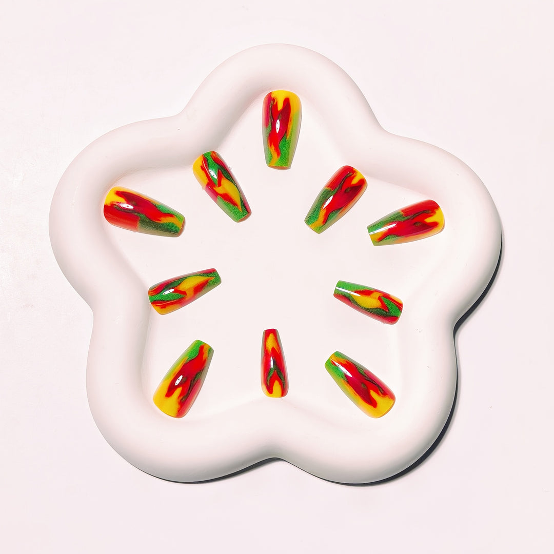 Artistic Flame-Effect Nail Art Kalsten