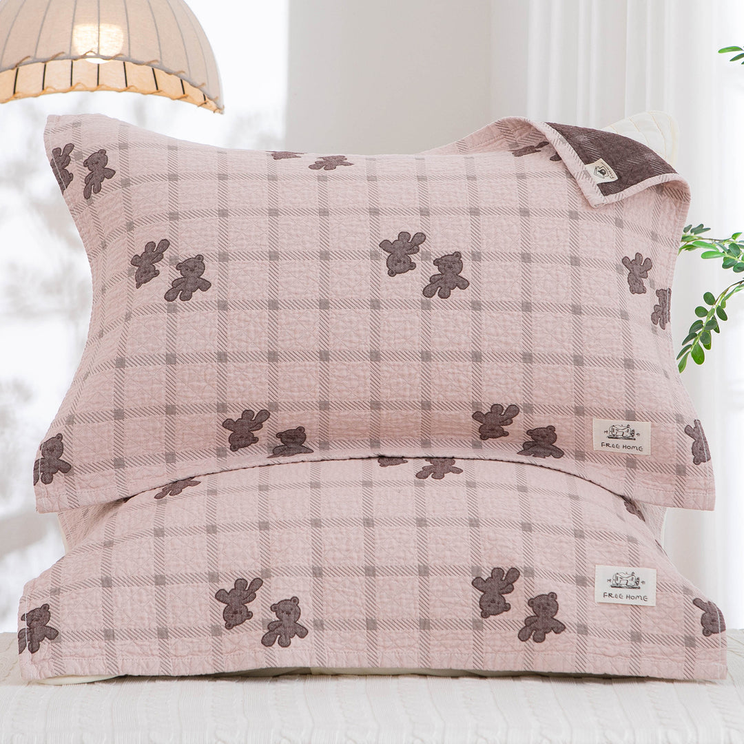 Ladies pillowcase with playful horse motif Kalsten