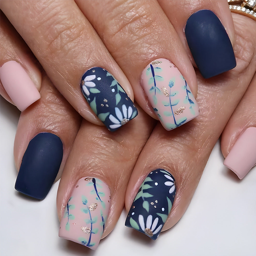 Artistic Floral Gel Nail Art Kalsten