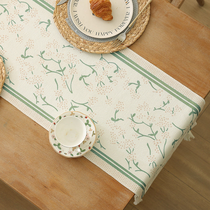 decorative table runner made of woven cotton with tassels Kalsten