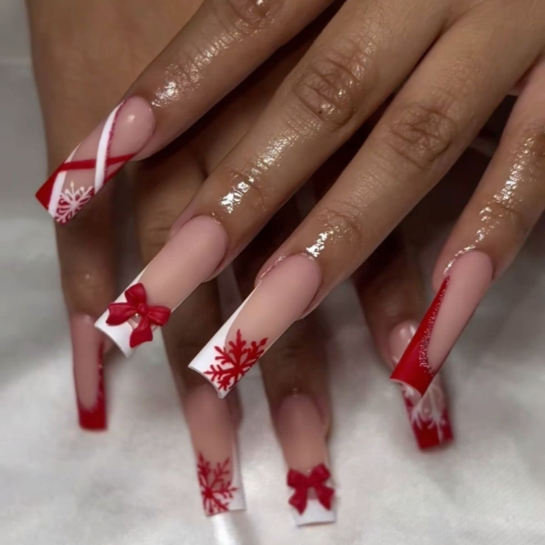 Festive Christmas Themed Press-On Nail Art Kalsten