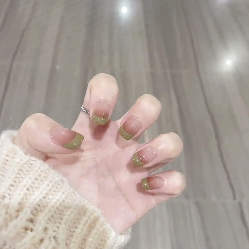 Elegant Gradient Nail Art