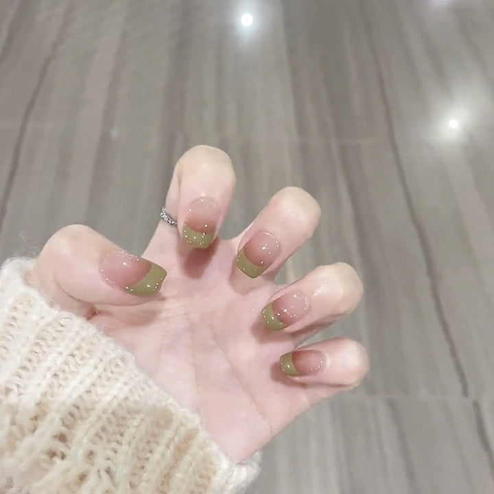 Elegant Gradient Nail Art
