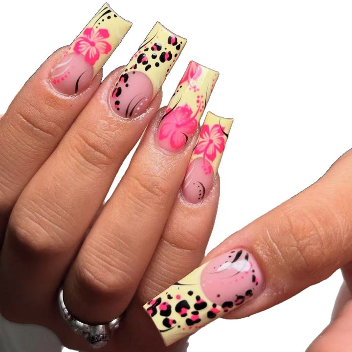 Stylish Floral Acrylic Nail Enhancements Kalsten