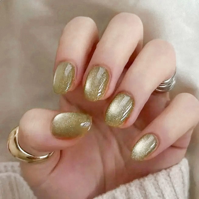 Shimmering Glitter Press-On Nail Set