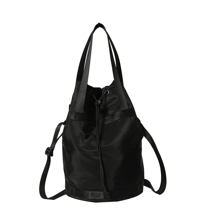Comfortable sports bag with removable shoulder strap Kalsten