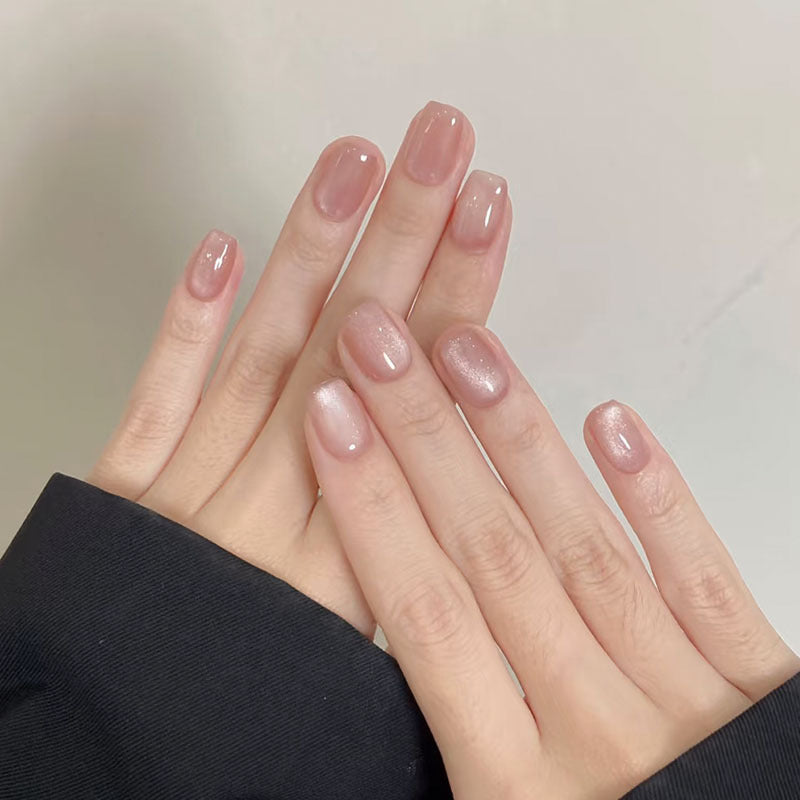 Elegant Press-On Nail Art Set with Shimmer Finish