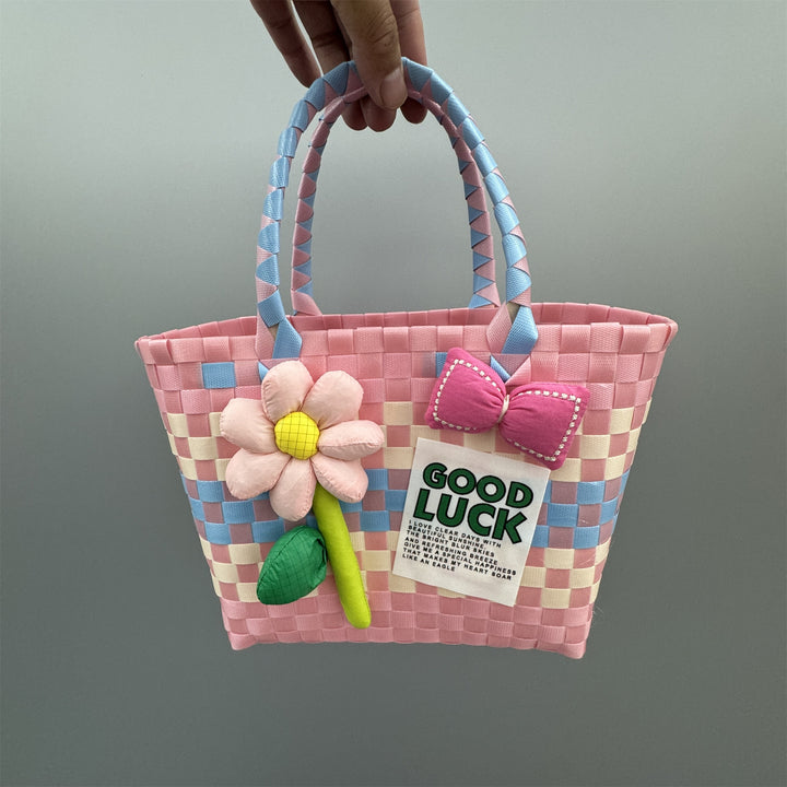 Charming and playful handbag Kalsten