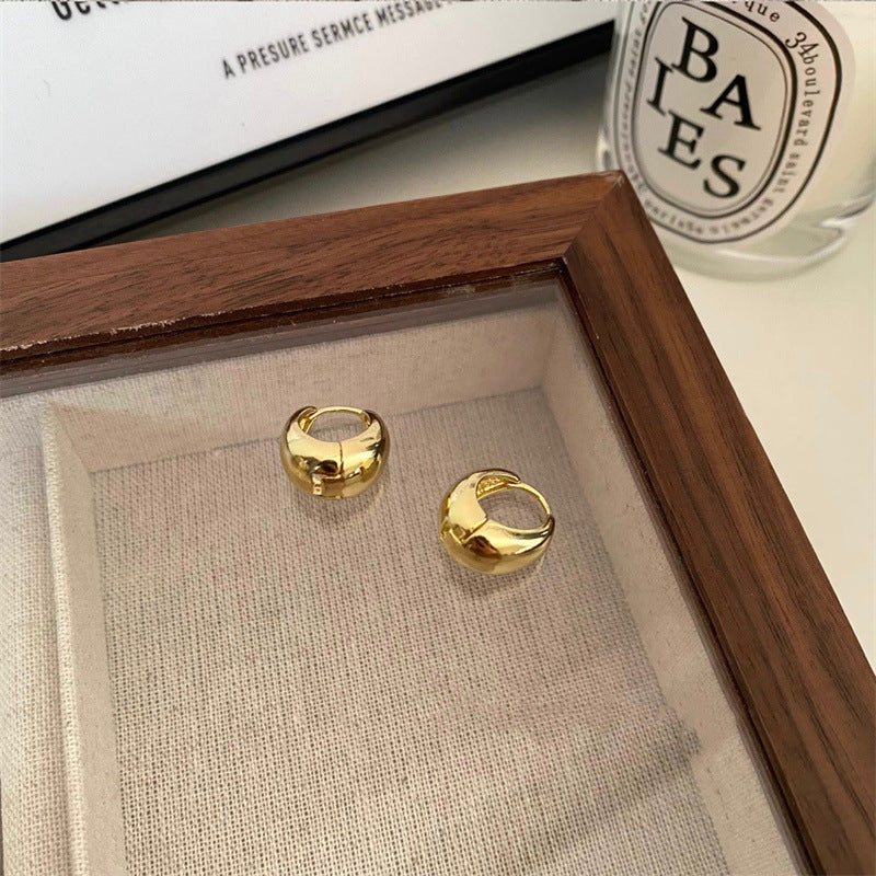 Fashionable hoops with unique style Kalsten