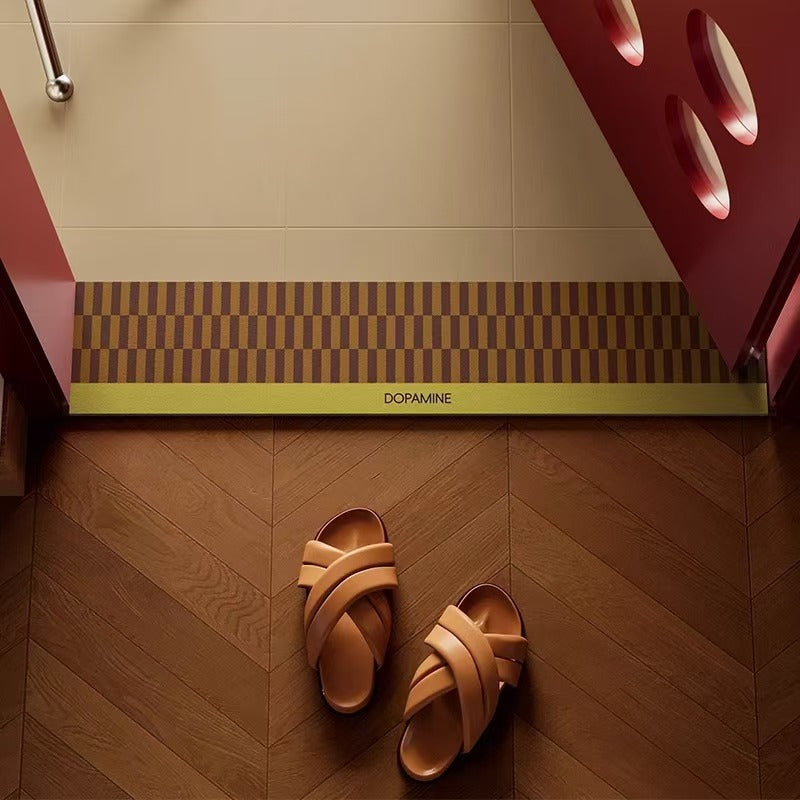 Stylish Checkered Entrance Mat
