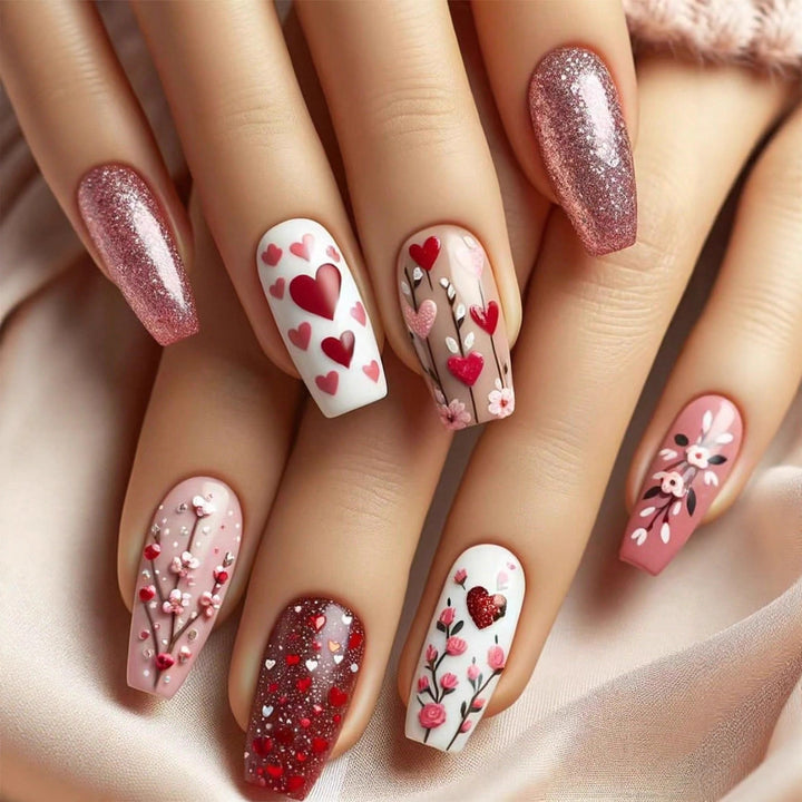 Heart-Themed Decorative Press-On Nail Art Kalsten