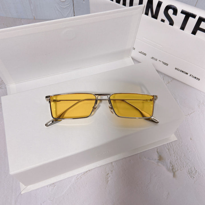 Fashionable sunglasses with rectangular metal frame Kalsten