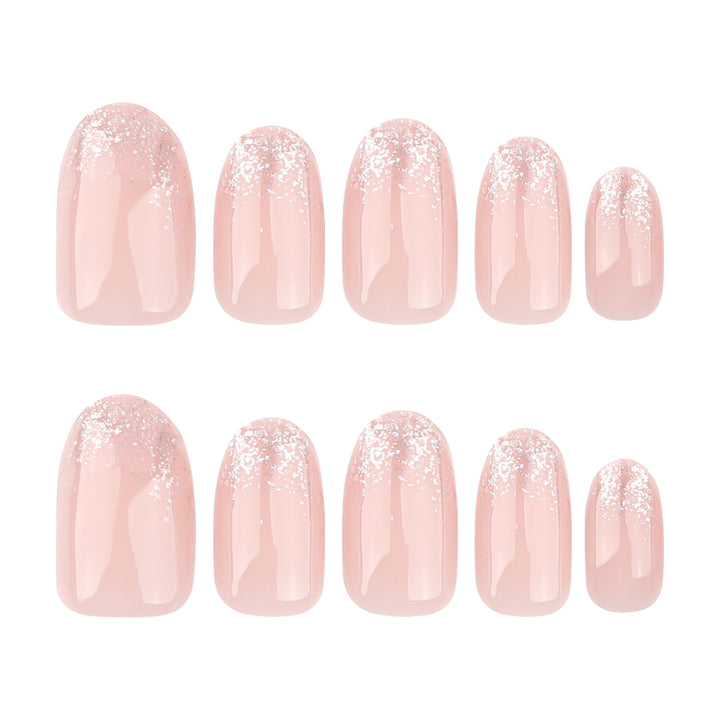 Glittering nail extensions with elegant gradient Kalsten