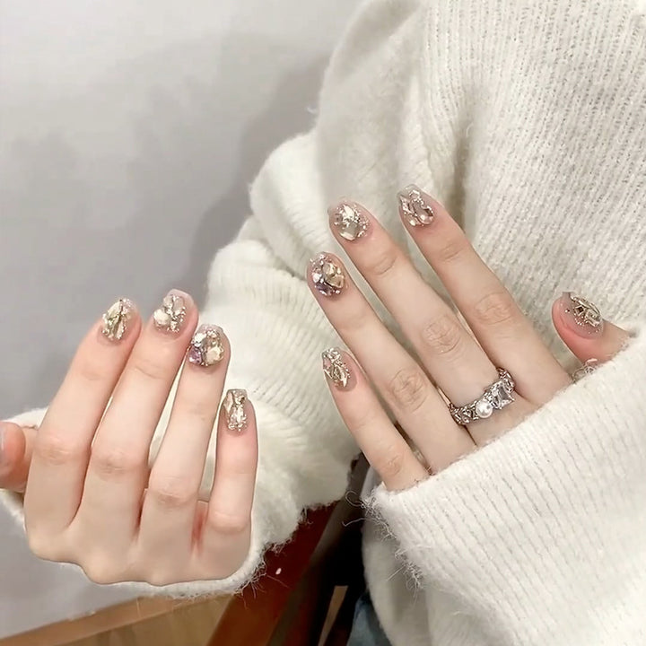 Glamorous 3D Nail Art Press-On Set Kalsten