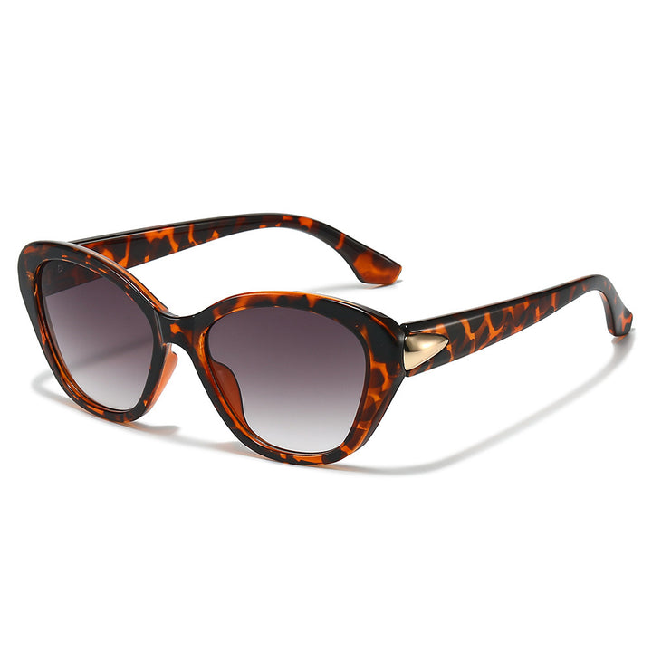 Stylish Cat-Eye Sunglasses with Elegant Gold Detail Kalsten