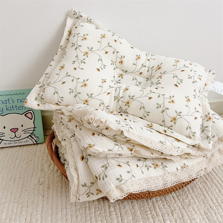 Unisex Breathable Muslin Blanket with Floral Ruffle Design Kalsten