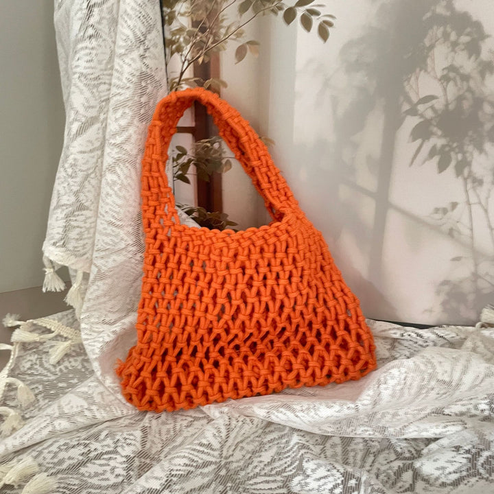 Hand-knotted tote bag with unique design Kalsten
