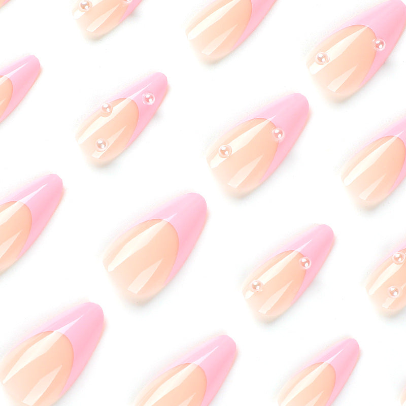 Artful Nail Art with Pearl Accents Kalsten