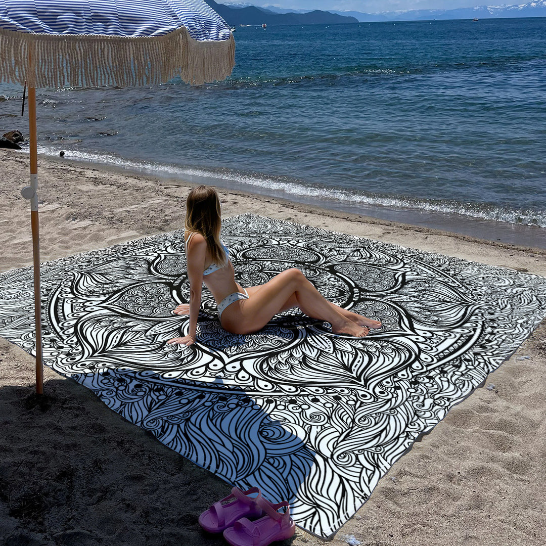Mandala Design Beach Mat Kalsten