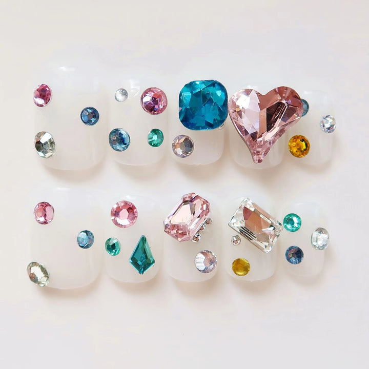 Glamorous Press-On Nail Art Set with Rhinestone Accents