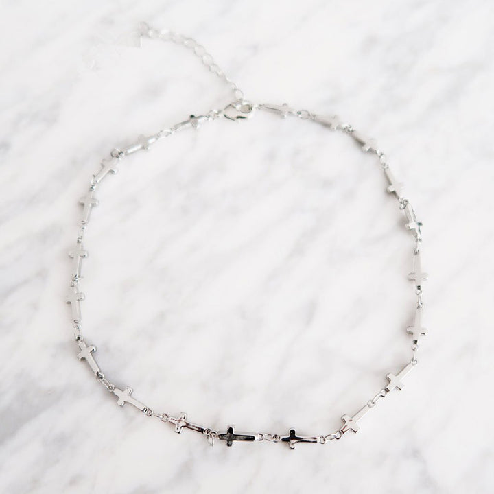 Minimalist Cross Design Chain Necklace Kalsten
