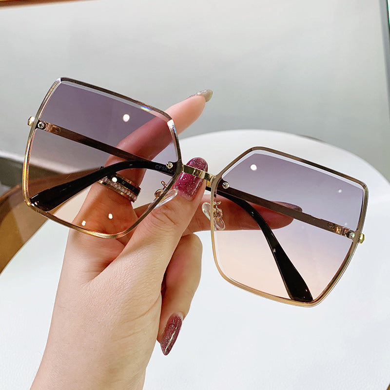 Ladies fashionable square sunglasses with polarized lenses Kalsten