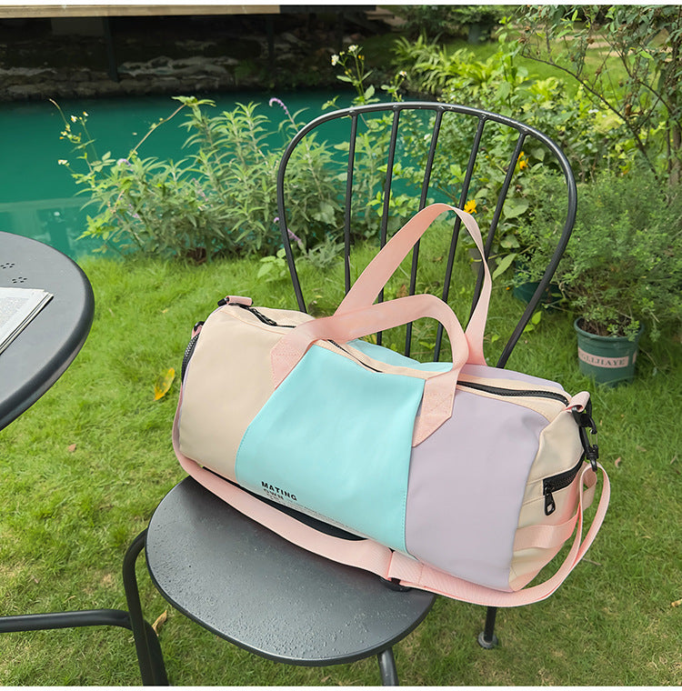 Sporty Functional Travel Duffel Bag Kalsten