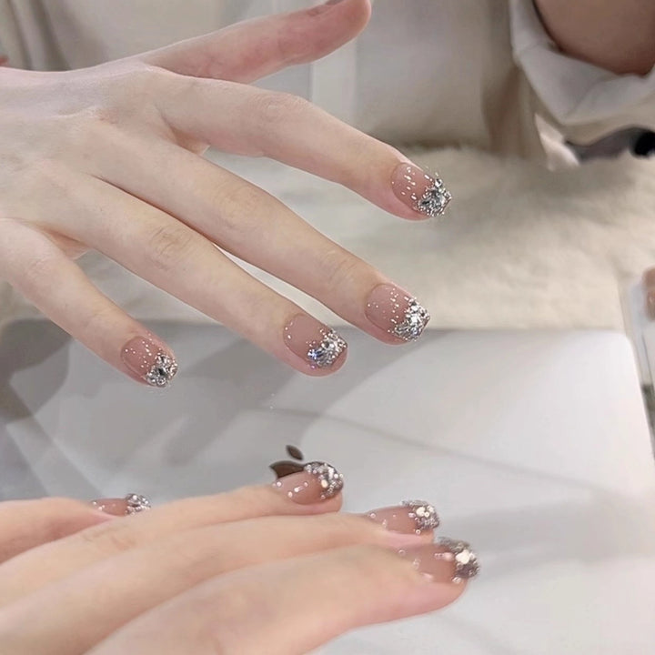 Premium Press-On Nail Set Kalsten
