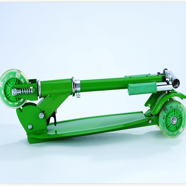 Foldable Kick Scooter with Wide Deck Kalsten