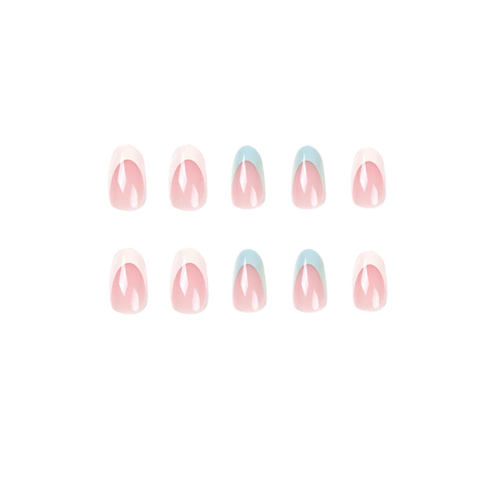 Artful nail art with French design Kalsten