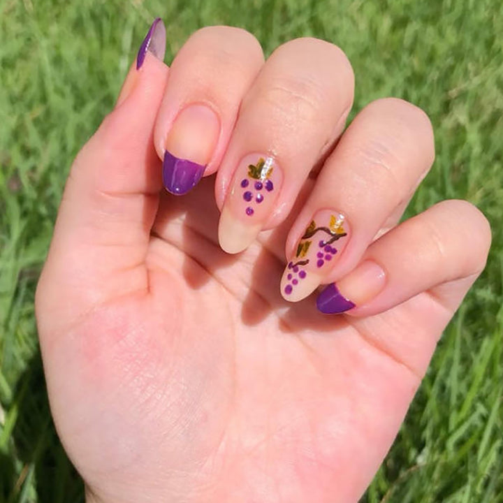 Botanical-Themed Press-On Nail Art