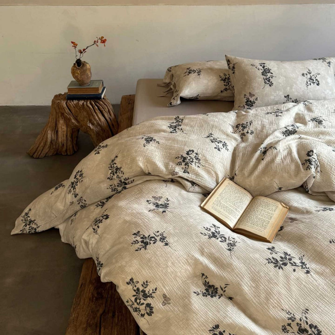 Natural cotton-linen duvet cover set with a crinkled linen look and floral tone-on-tone pattern