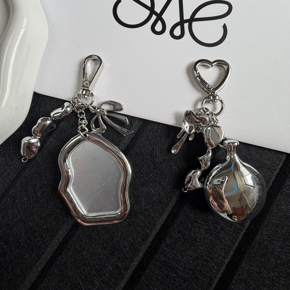Heart-Accent Decorative Keychain Kalsten