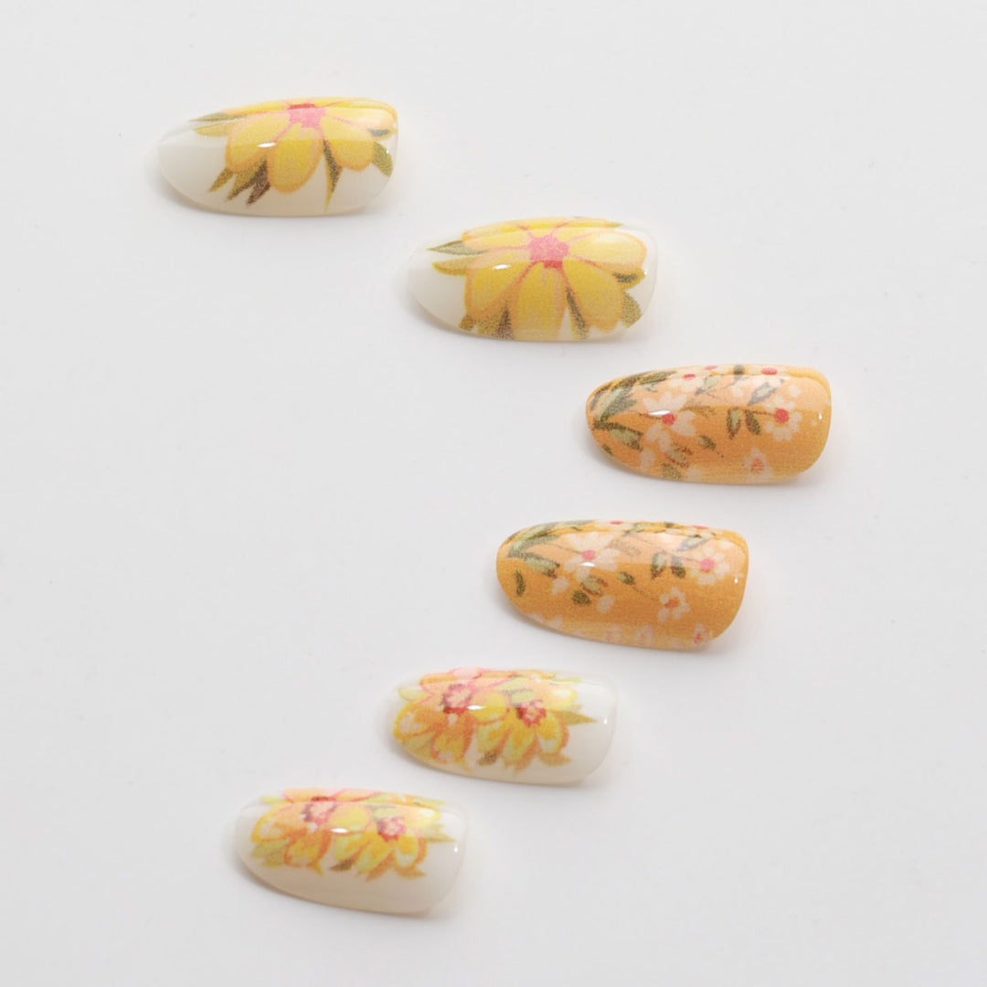 Artistic Floral Nail Art