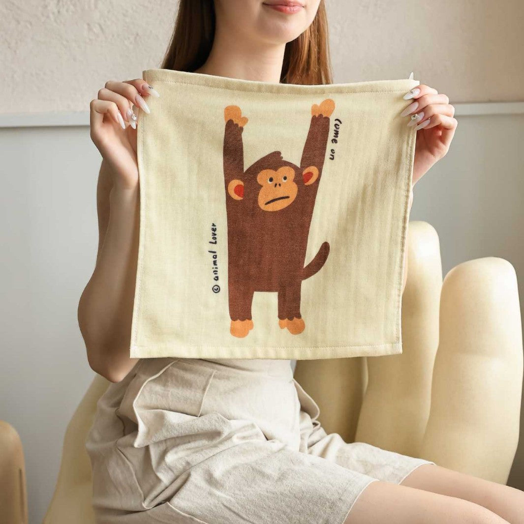 Children's bath towel with cute monkey print made of soft microfiber