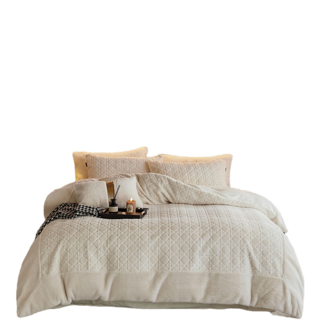Quilted bedding set made of soft microfiber with diamond stitching