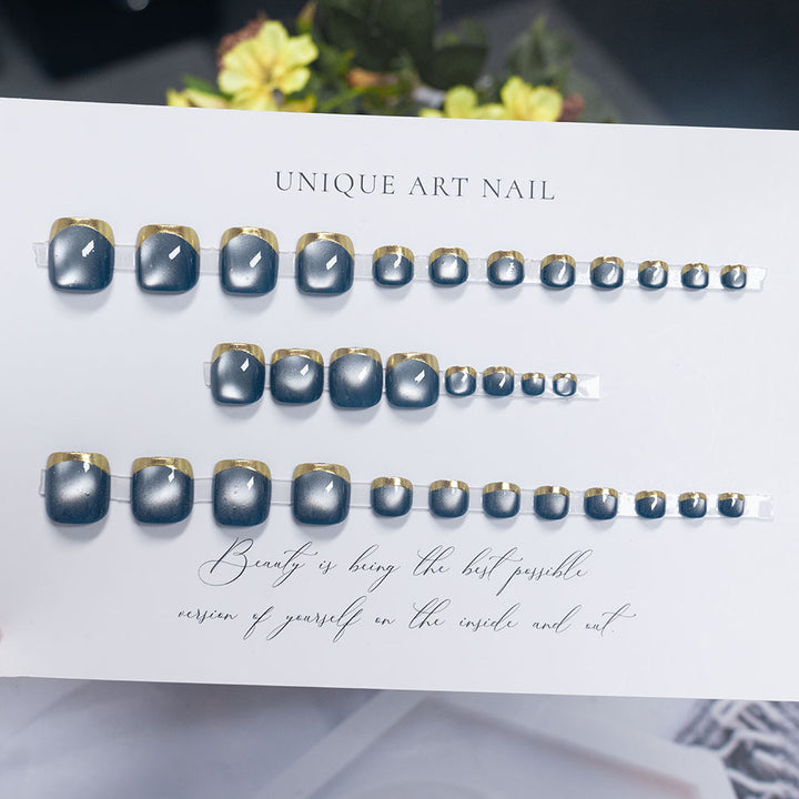Elegant Glossy Press-On Nail Set with Golden Accents