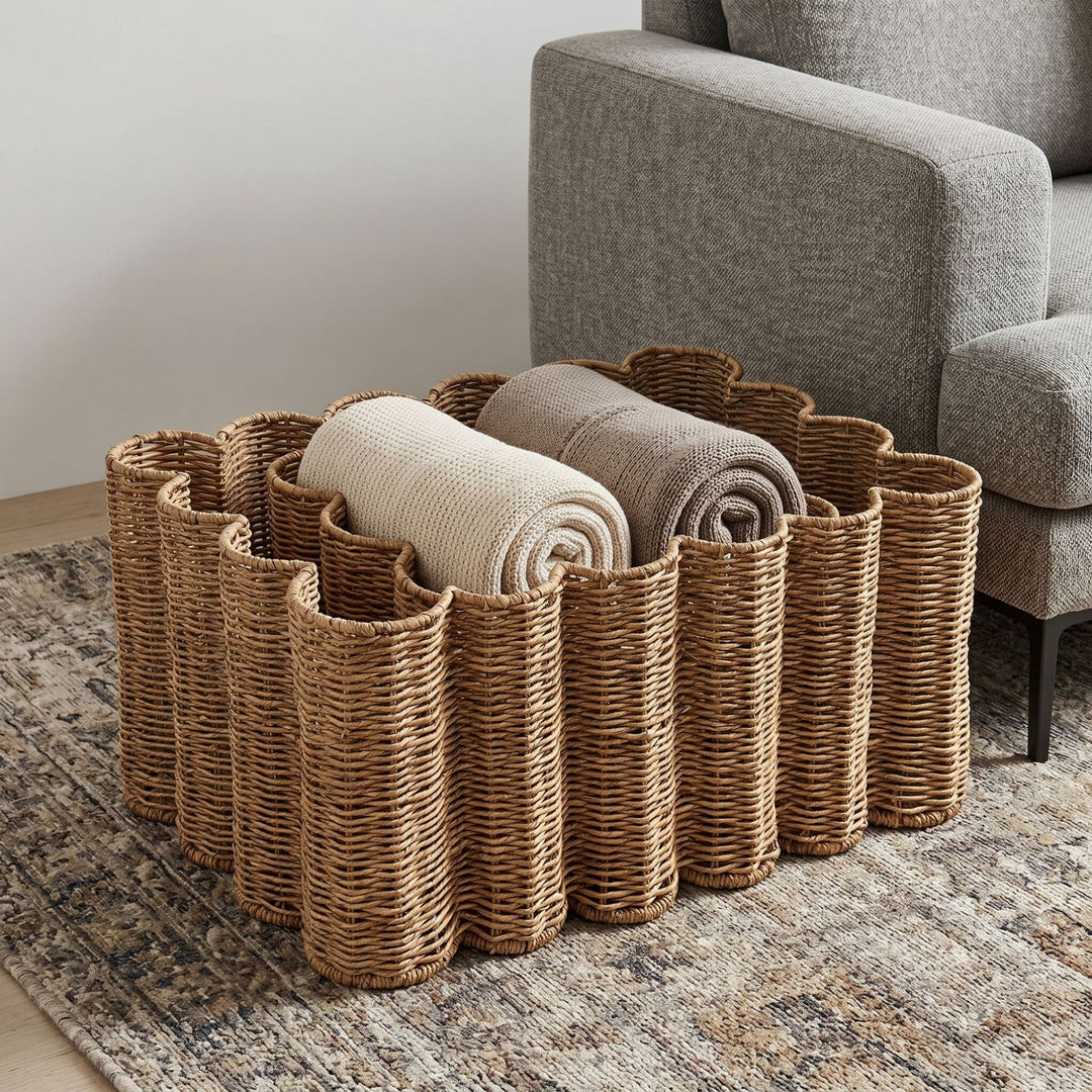 Decorative storage basket in flower design Kalsten