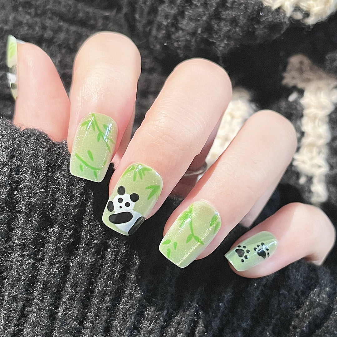 Creative Panda-Themed Nail Art Set Kalsten