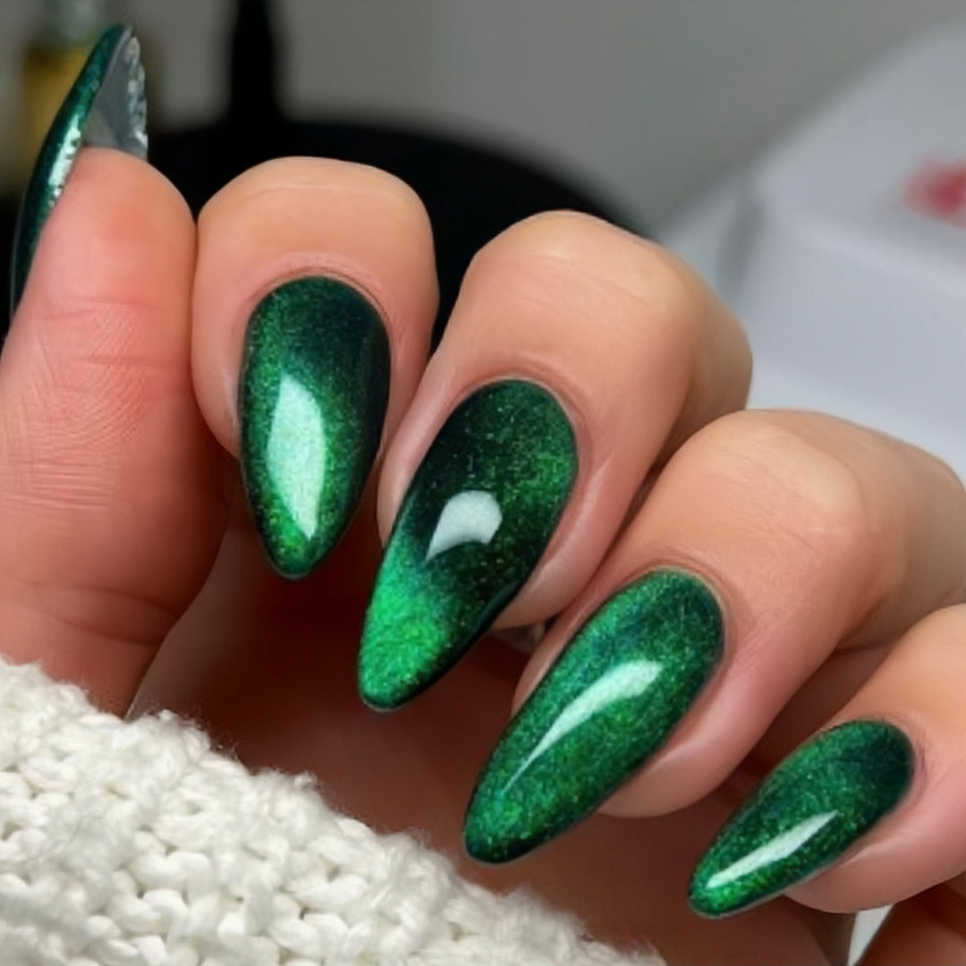 High-quality artificial nails with glossy surface Kalsten