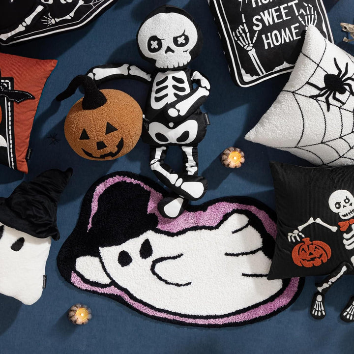 Ghost-Themed Plush Bath Mat Kalsten